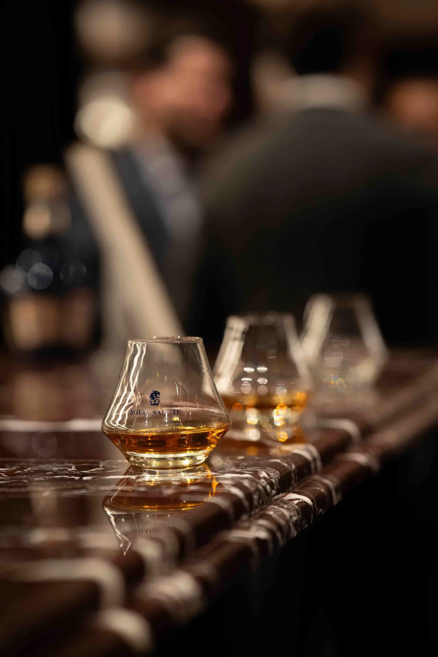 Royal Salute - Chivas Brothers — Firma çalışması