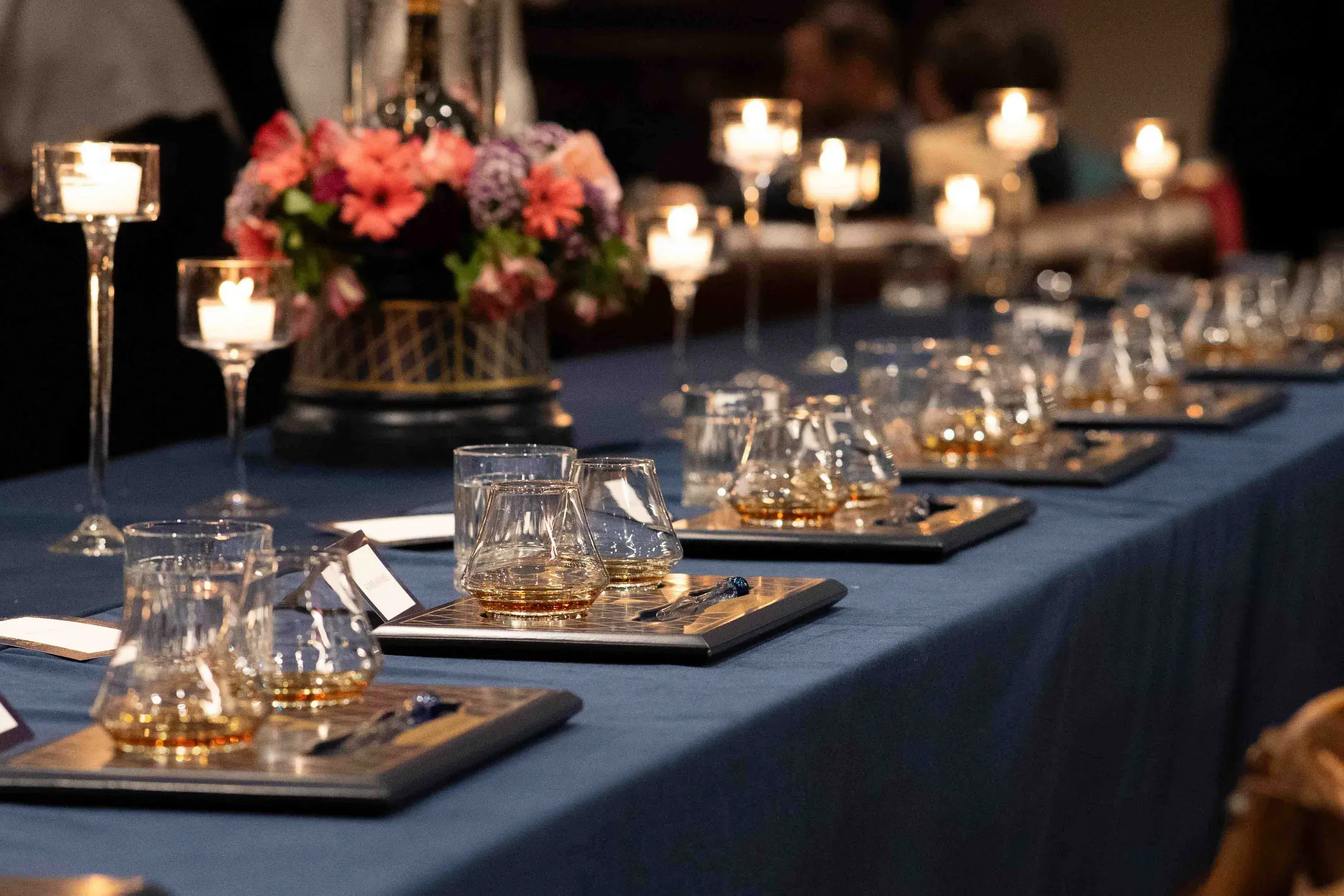 Royal Salute - Chivas Brothers — Firma çalışması