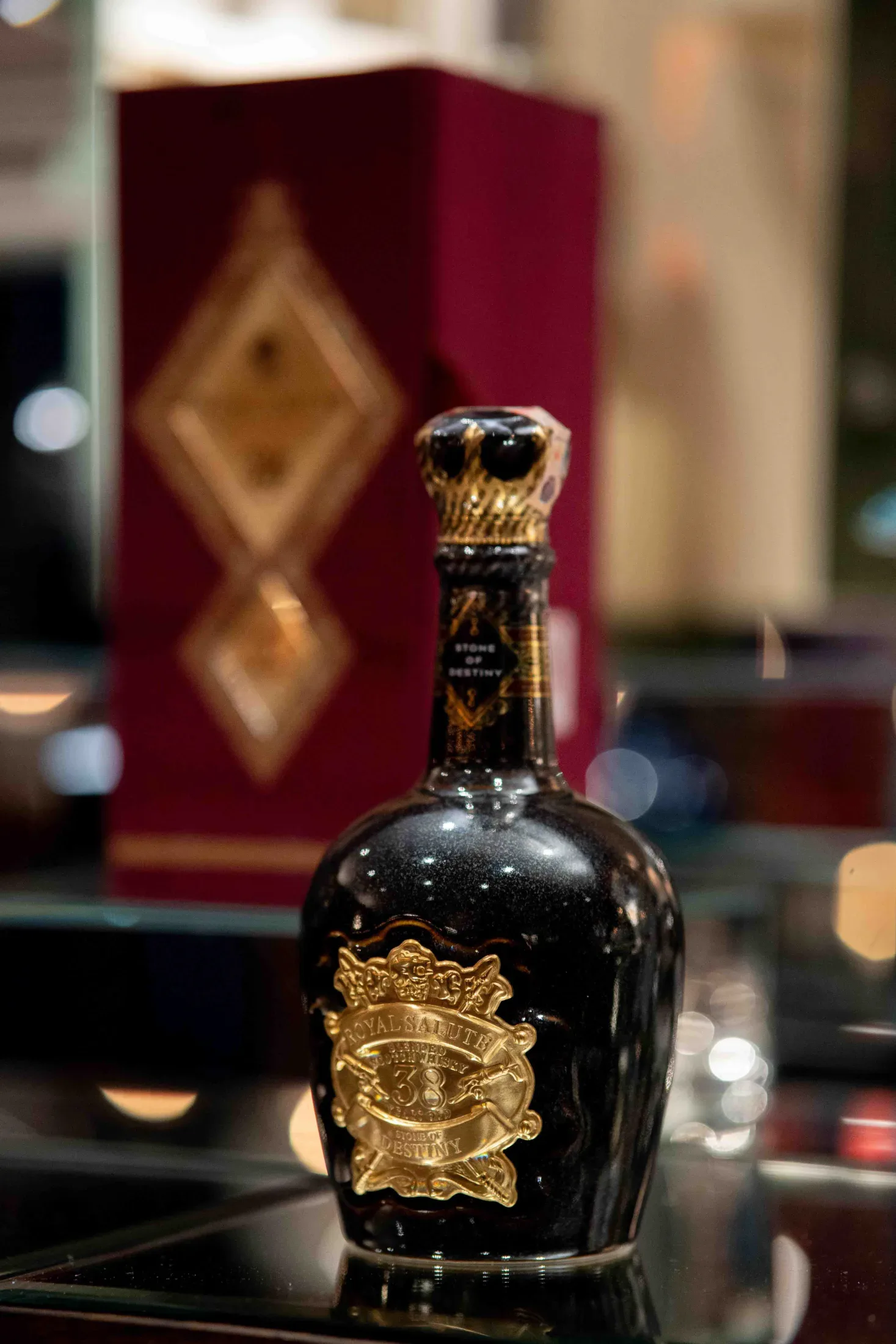 Royal Salute - Chivas Brothers — Firma çalışması