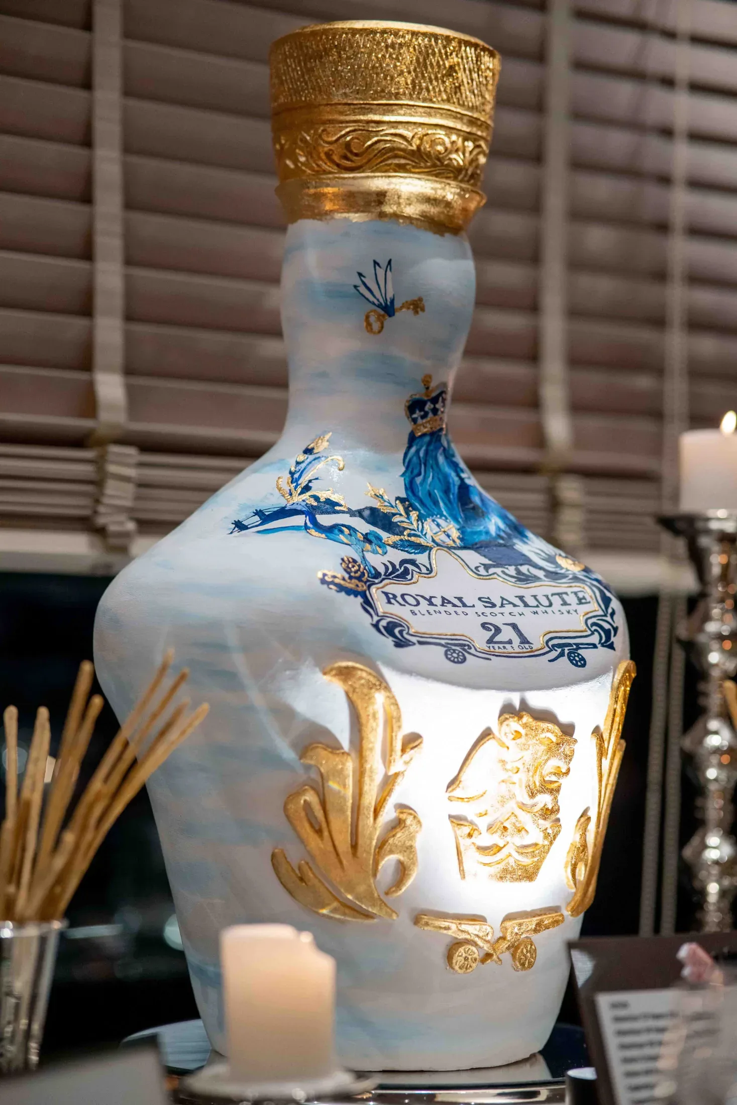 Royal Salute - Chivas Brothers — Firma çalışması